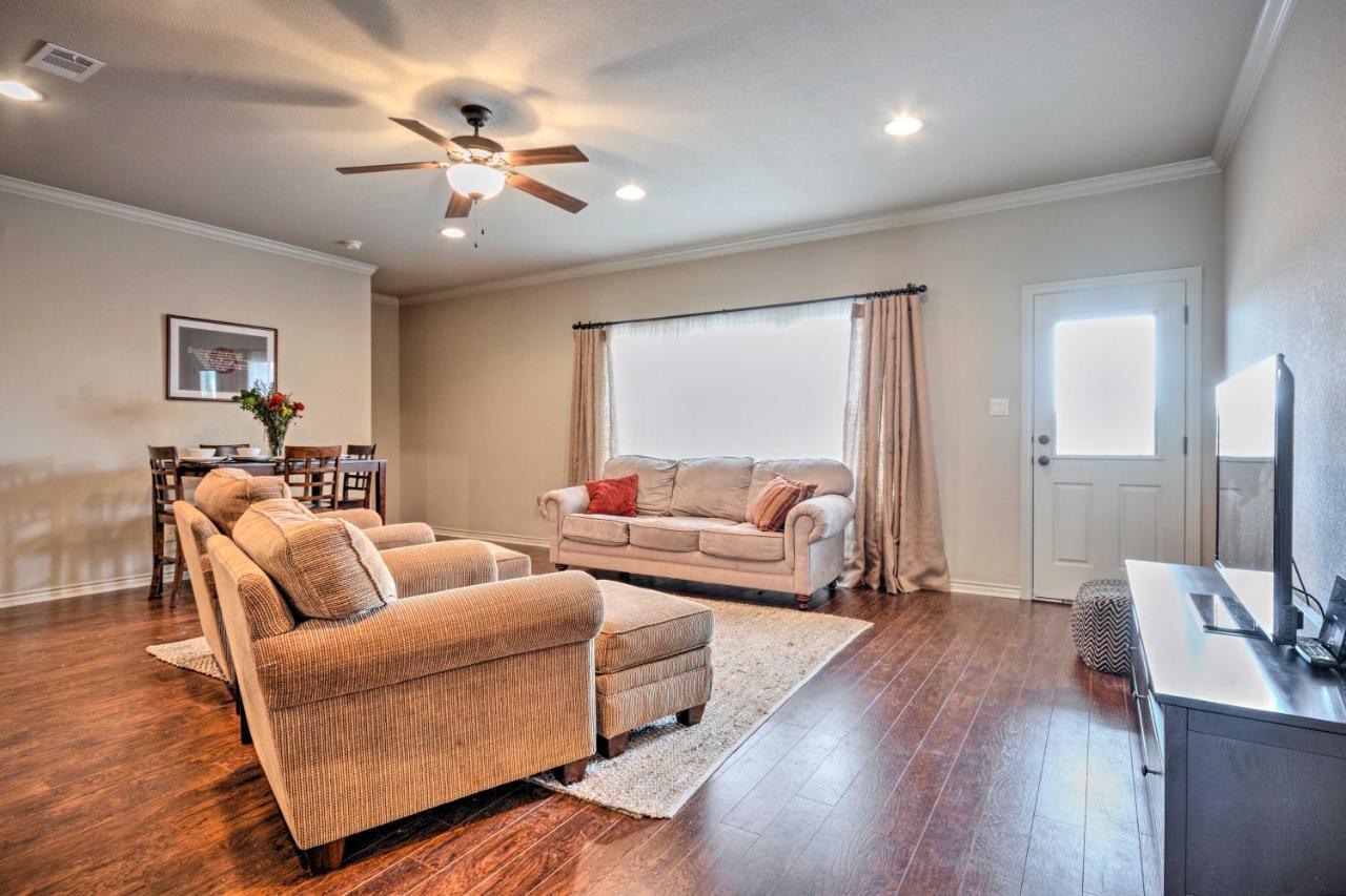 College Station Townhouse With Private Patio Exterior foto